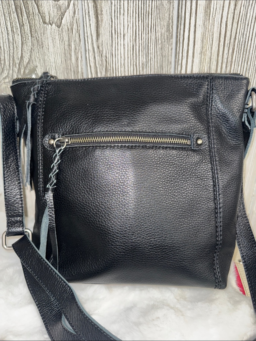 The Sak Black Pebbled Leather Crossbody Bag - Picture 5 of 11